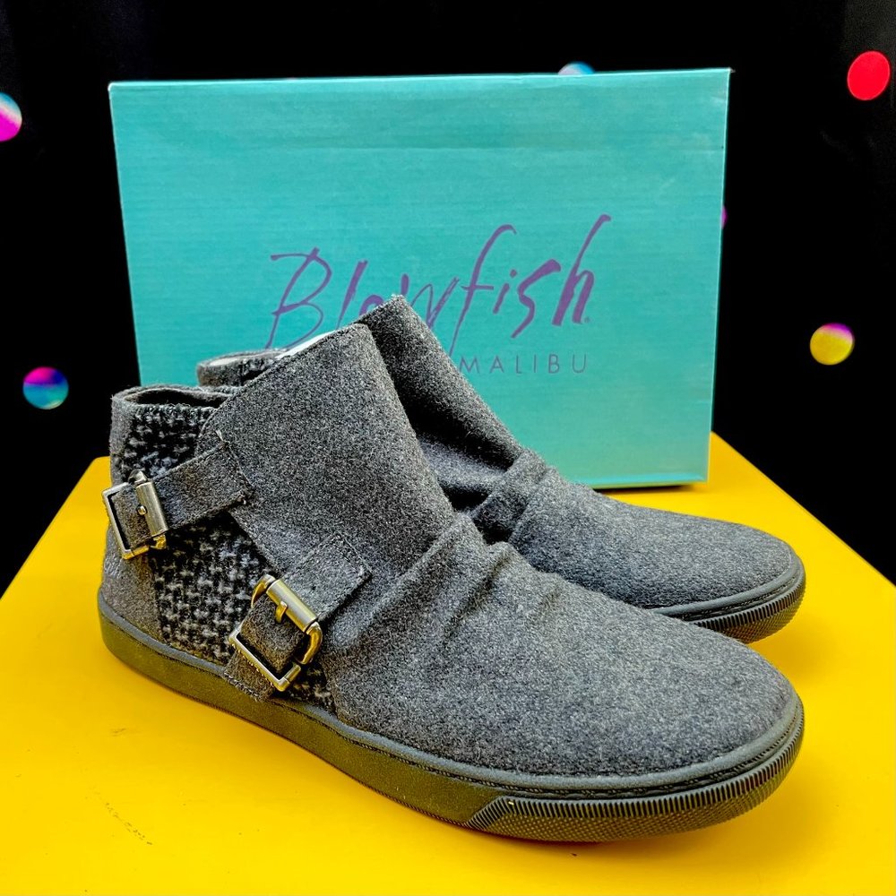 Blowfish POUR Grey Charcoal Bootie Flat